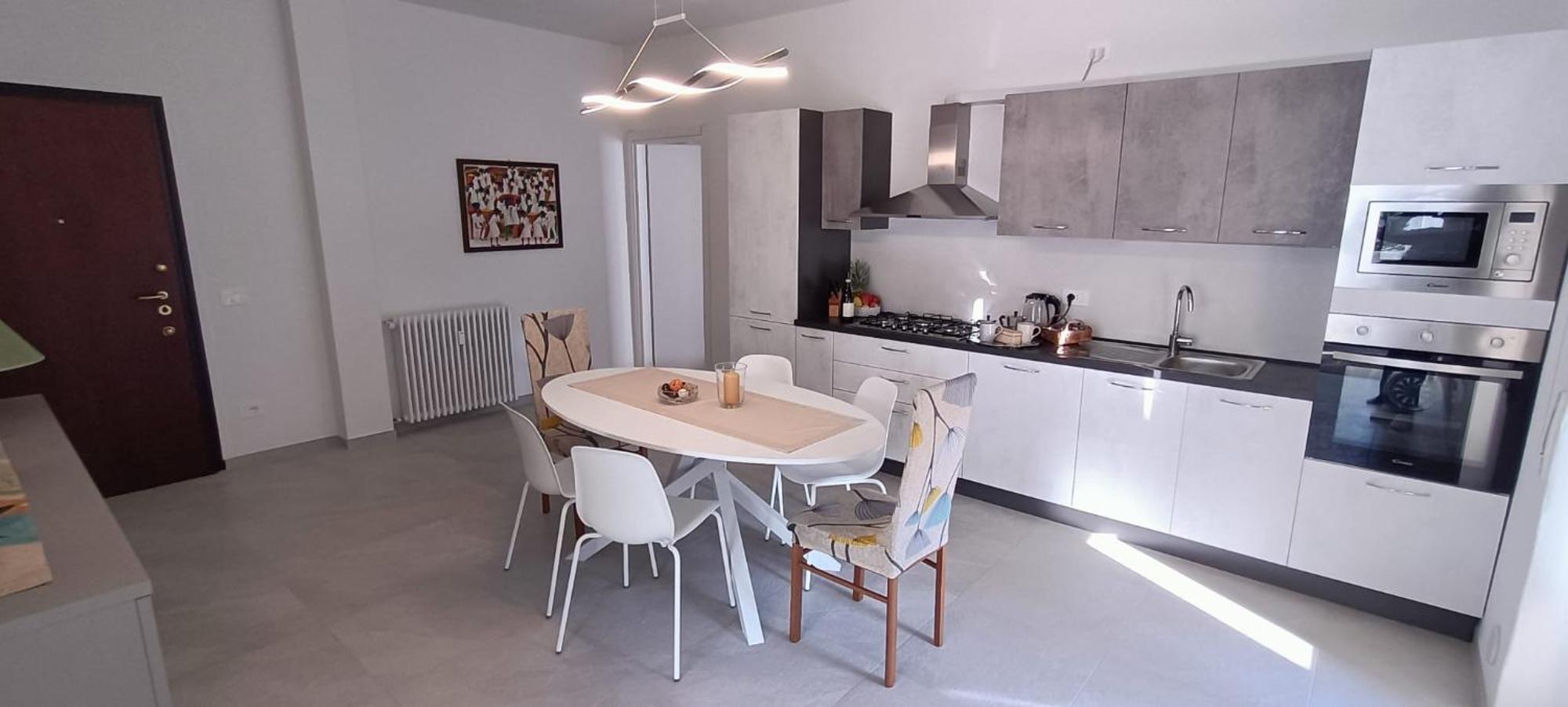 Appartamento Casa Alice Оменя Екстериор снимка